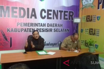 Hendrajoni: pusat kucurkan Rp3 triliun untuk Pesisir Selatan