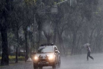 Lampung  Berpotensi Hujan Lebat Disertai Petir