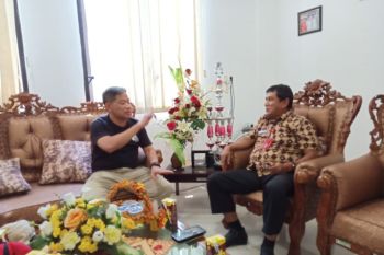 Masyarakat Palu diminta tidak takut makan ikan laut