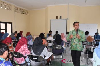 Bupati Batang jadi dosen kehormatan Undip, ini pesannya kepada mahasiswa