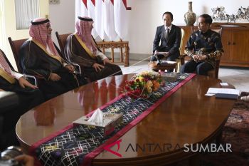PRESIDEN TERIMA MENLU ARAB SAUDI