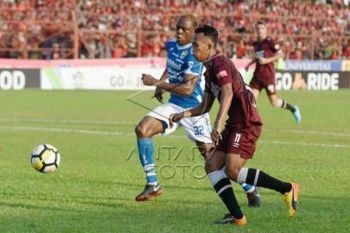 PSM kokoh di puncak Liga 1 usai kalahkan persib