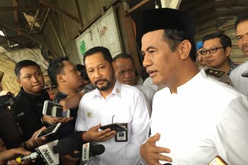 Mentan dan Buwas tinjau pasokan beras di pasar