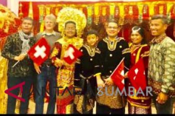 Warga Minang dari berbagai negara di Eropa promosi budaya dan kuliner di Belanda
