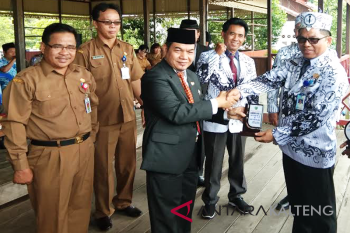Guru wajib tingkatkan kompetensi hadapi globalisasi