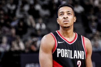 CJ McCollum cetak 40 poin , Blazers jinakkan Bucks 118-103
