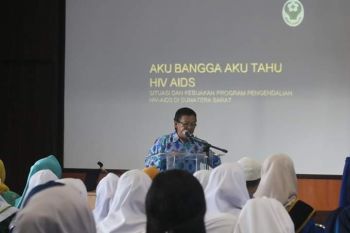 Pemkot Padang Panjang kenalkan HIV/AIDS kepada siswa dan mahasiswa