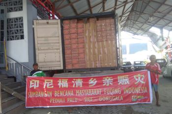 Masyarakat Fuqing Indonesia kirim 4 kontainer bansos ke Sulteng