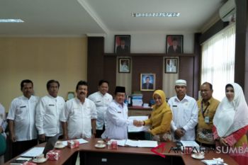 BPJS Kesehatan Bukittinggi serahkan data penduduk Pasaman