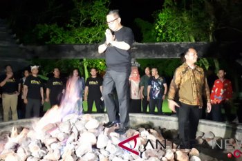 Ratusan mobil BMW meriahkan "Indonesian BimmerFest 2018"