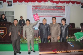 Sempat dikritik, APBD 2019 mulus di DPRD