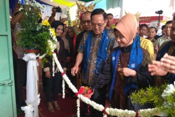 Unand terima hibah kandang modern dari PT Charoen Pokphand Indonesia