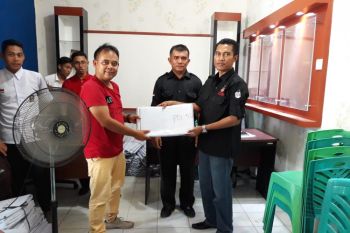 KPU Pasaman Barat serahkan APK Pemilu