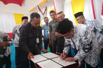 Temui Alias Wello, PGRI Lingga ajukan sejumlah rekomendasi