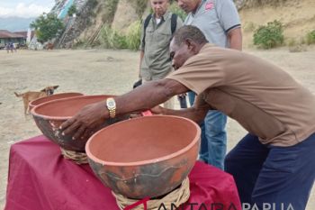Warga Kampung Abar pertahankan produksi kerajinan gerabah