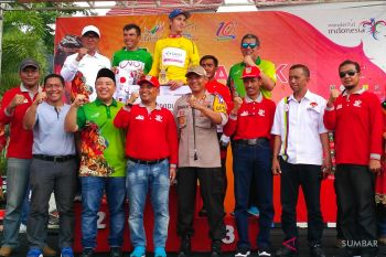 Wabup Ajak Peserta TdS Kunjungi Wisata Solok Selatan