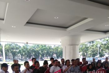 Gubernur janji siapkan lapangan hokey untuk latihan