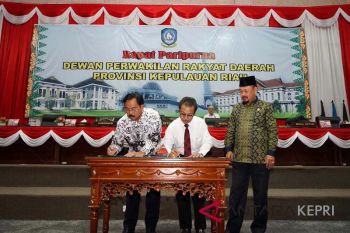 KUA-PPAS APBD Kepri 2019 disepakati Rp3,659 triliun