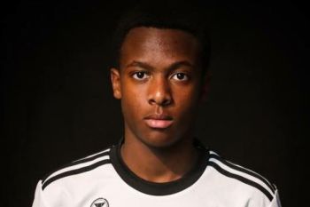 Manchester United kepincut dengan Noam Emeran