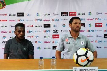 Pelatih Persipura optimistis dapat mencuri poin di kandang Bhayangkara FC