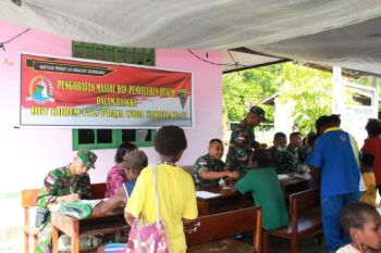 TNI gelar penyuluhan hukum-pengobatan gratis di perbatasan RI-PNG