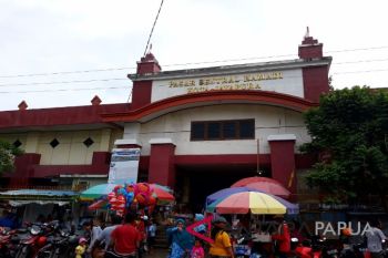 Harga cabe rawit dan tomat di Jayapura naik