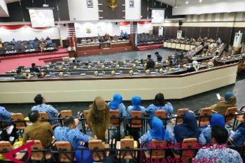 Rapat paripurna DPRD Sulsel diwarnai "Walk Out"