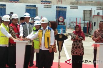 Tol Jakarta-Surabaya ditargetkan beroperasi akhir Desember 2018