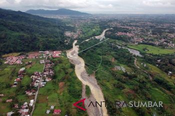 Masyarakat Beringin minta aliran sungai ke Gurun Kudu dibuka antisipasi banjir