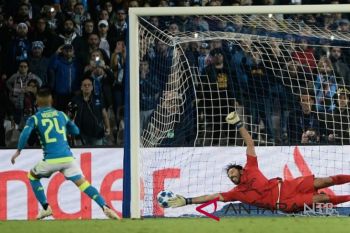 Liga Champions - Penalti Insigne bawa Napoli imbangi PSG 1-1