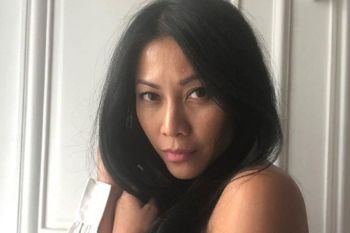 Anggun diundang mengunjungi kapal perang rahasia
