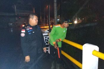 Pasang jaring, seorang warga hanyut di Sungai Pelus, Banyumas
