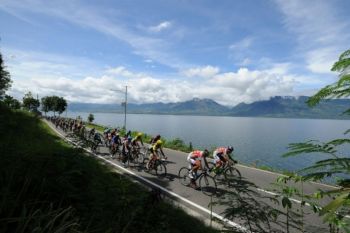 Pebalap TdS etape III akan disuguhi pemandangan indah Danau Singkarak