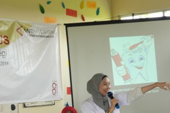 Siswa SDN Mangunharjo bersemangat ikuti penyuluhan kesehatan gigi