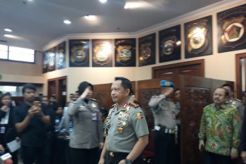 Kapolri belum puas jumlah polwan
