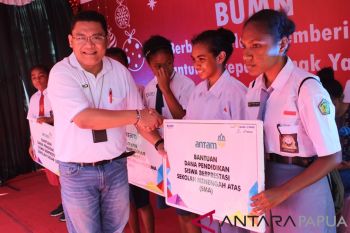 Antam salurkan bantuan kepada lima panti asuhan di Jayapura