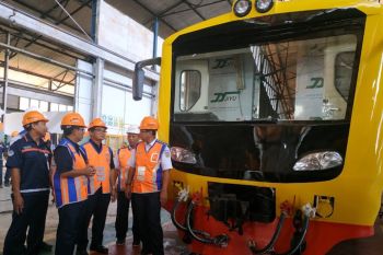 Kereta penolong buatan Balai Yasa ditargetkan selesai Januari 2019