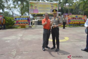 RIO AKBAR MENDAPAT BONUS 500 JUTA
