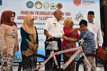 Bupati :  ibu berperan siapkan generasi unggul