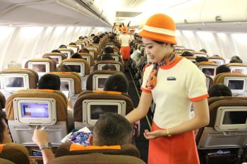 "Garuda Indonesia vintage flight" mulai dioperasikan