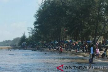 Wisatawan disarankan tidak berlibur di pantai untuk sementara waktu
