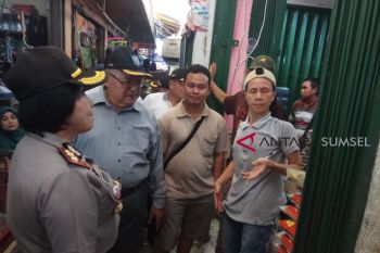 Polres sidak pasar jelang Natal