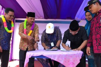 Dusun Sako Tangah dan Sako Mudik akhirnya terlistriki