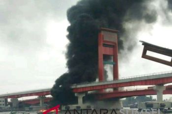 Seorang korban kapal terbakar belum ditemukan
