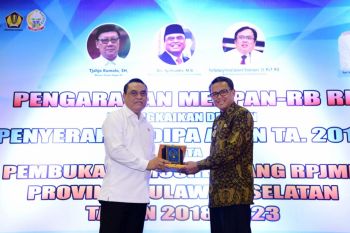Gubernur Sulsel serahkan DIPA Rp1,4 triliun untuk kabupaten Gowa