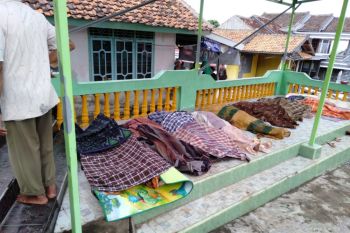 Korban Meninggal Akibat Tsunami di Lampung Jadi 16 Orang