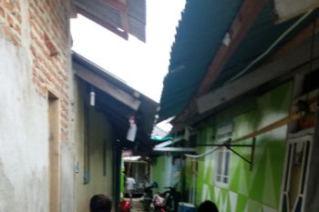 Warga Pesisir Kota Bandarlampung Masih Mengungsi