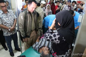 Gubernur Harapkan Warga Tetap di Pengungsian