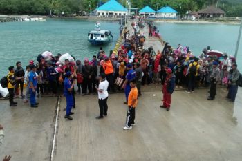 1.500 Warga Pulau Sebesi dan Sebuku Dievakuasi