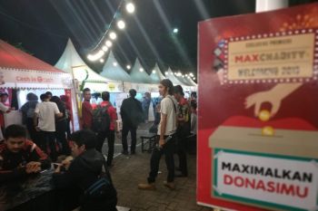 Pergantian tahun Telkomsel ajak pelanggan berdonasi bencana